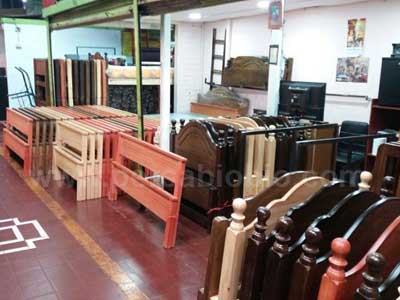 Local Muebles S & F del Persa Biobio